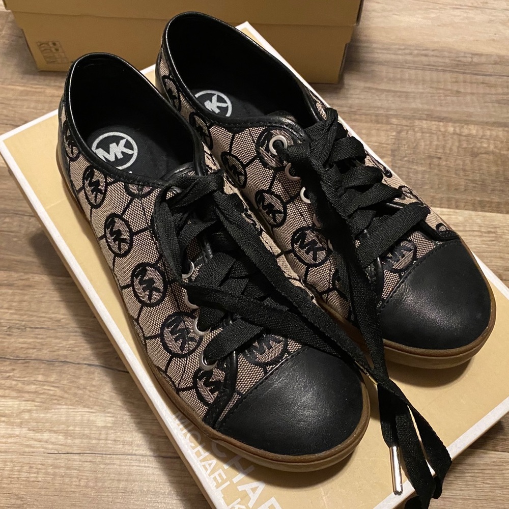 Michael Kors Jacquard Sneakers 6M
